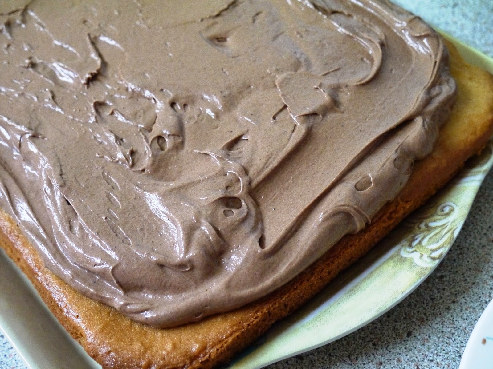 This Muslim Girl Bakes Vanilla Cake with Malted Milk Chocolate Frosting