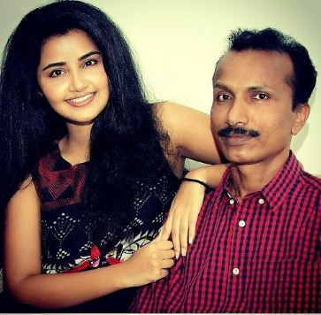 Anupama Parameswaran, Family, Biography, Husband, Parents, children's