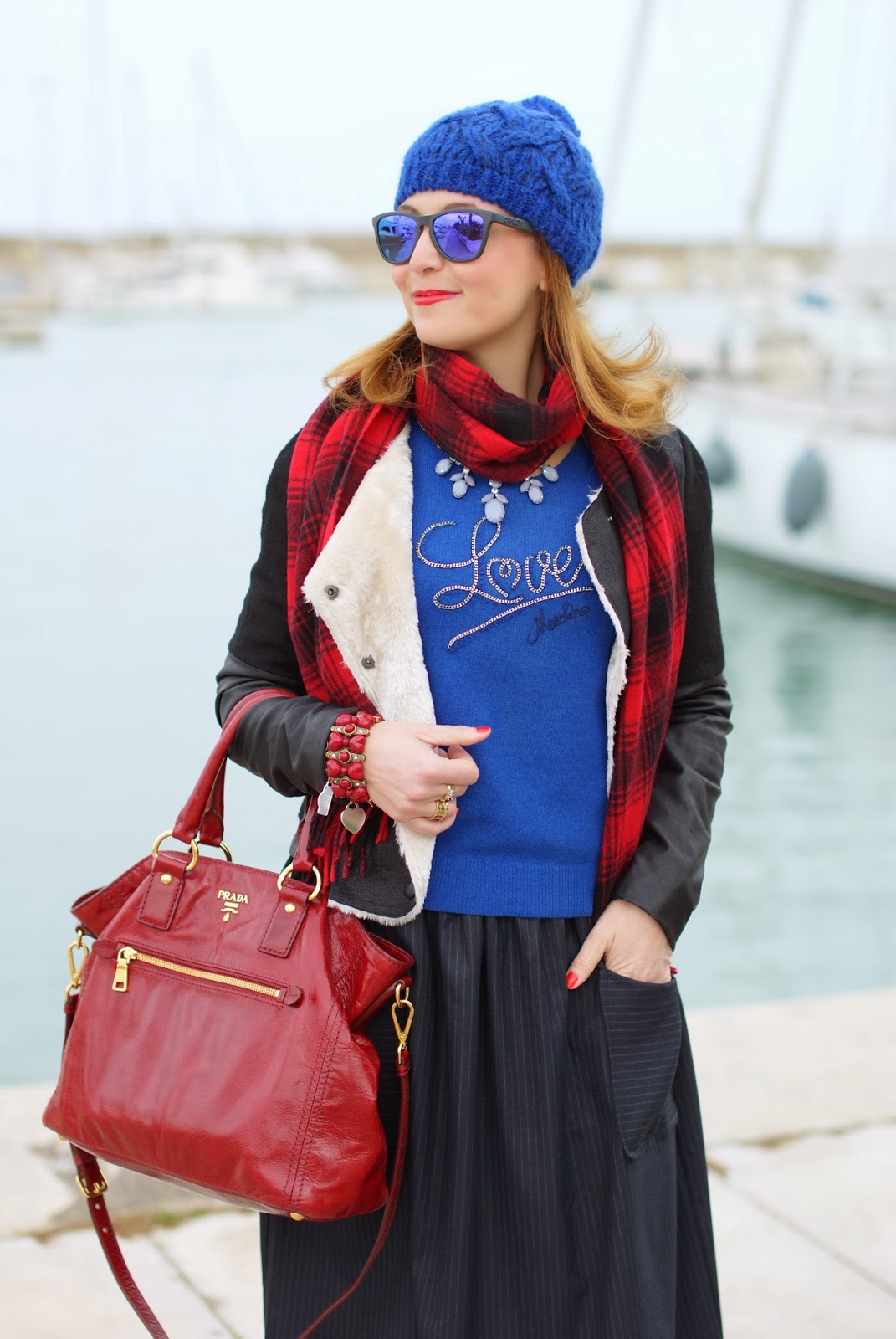 Eco shearling jacket, blue beanie | Fashion and Cookies - fashion and ...
