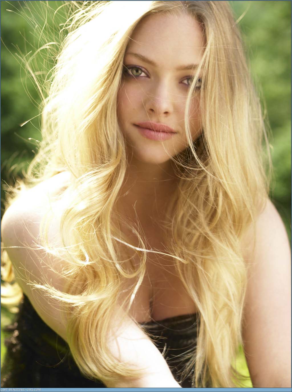 http://4.bp.blogspot.com/-Sa-K07p3TNs/ThhkAqM_3oI/AAAAAAAABoM/ulm3cc-4xJY/s1600/picture-of-amanda-seyfried.jpg