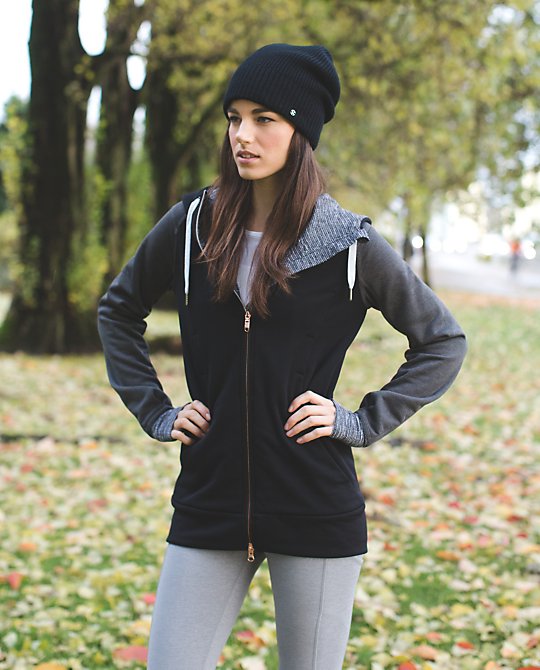 lululemon strethc it out hoodie