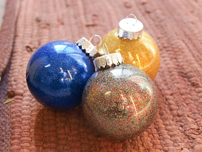 Cook~Love~Craft: DIY Glitter Ornaments