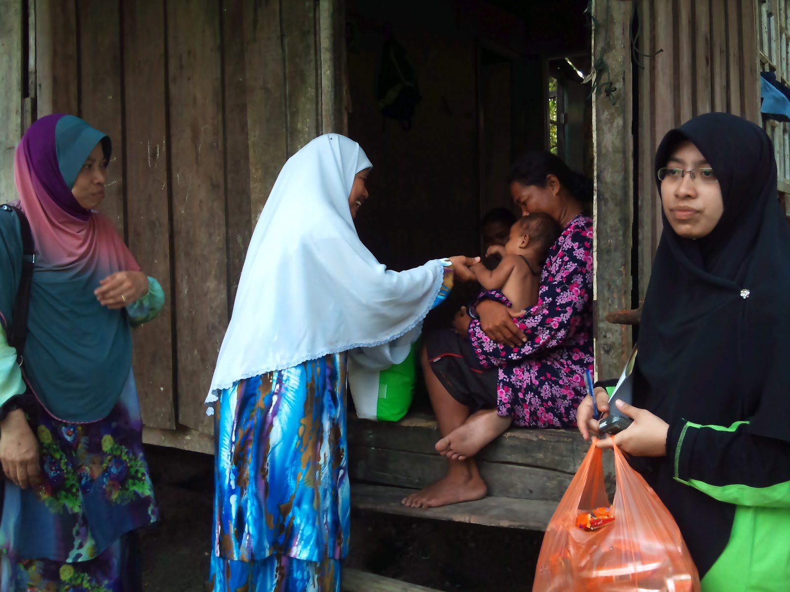 Penduduk Kampung Orang Asli Simpang Arang Tiada Pembelaan 