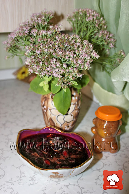 Кизиловое варенье (грузинская кухня)