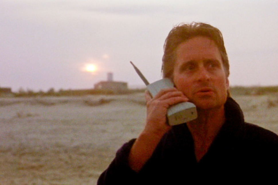 Rediscovering The 'Brick' Cellular Phone From the '80s