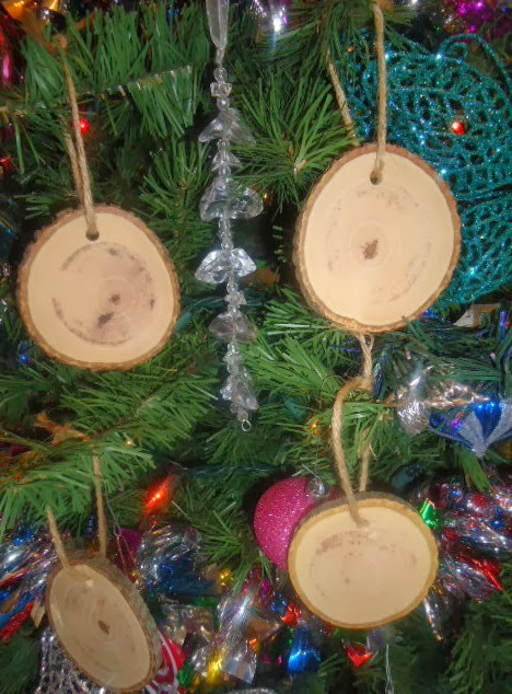 DIY Wood Christmas Ornaments