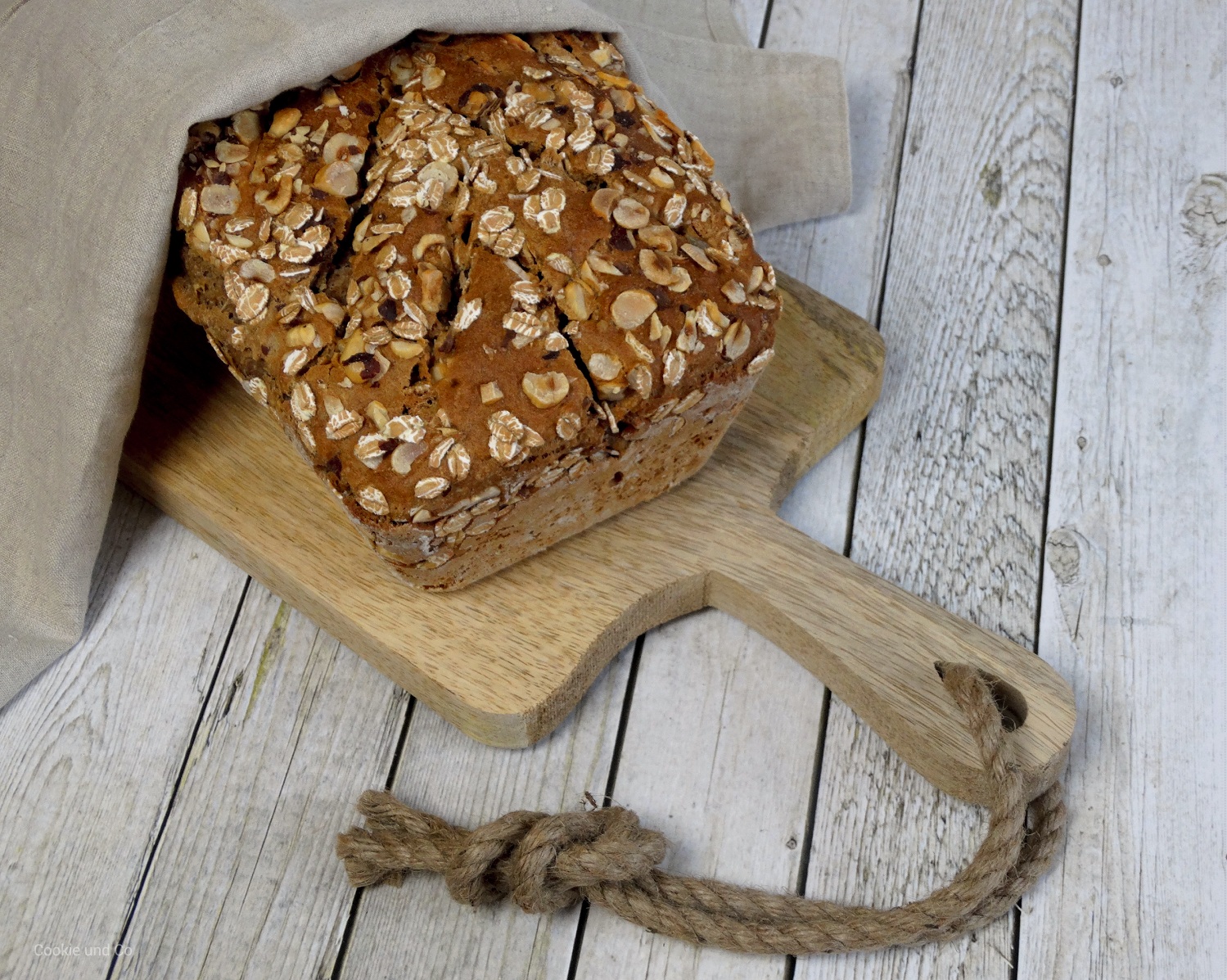 Einfach und schnelles Nussbrot