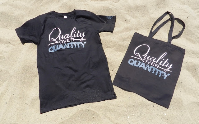 Men's/Unisex 'Quality over Quantity' shirt and matching tote bag via www.elingual.net and www.spreadthewordwear.com Men's/Unisex 'Quality over Quantity' shirt and matching tote bag from the Freelance Collection