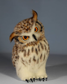 02-Curious-Owl-A-Yastrezhembovskaya-Felting-Wool-Animal-www-designstack-co