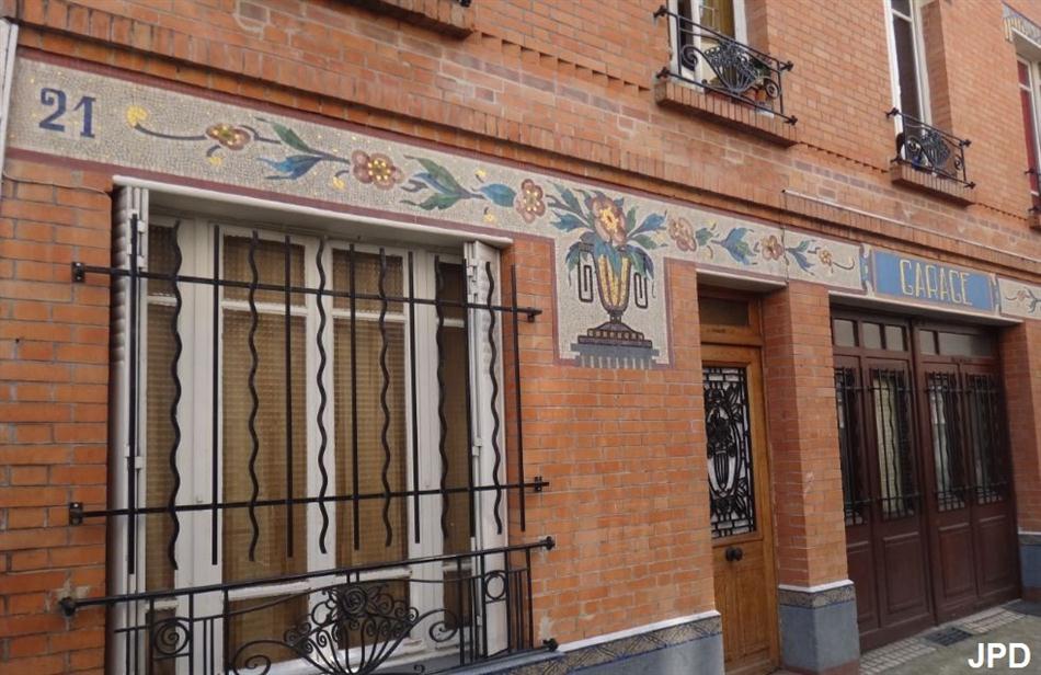 Parisbiseart Electric Hotel Rue