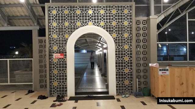 Masjid Darut Taqwa Toserba Selamat Sukabumi Masjid Darut Taqwa Toserba Selamat Sukabumi