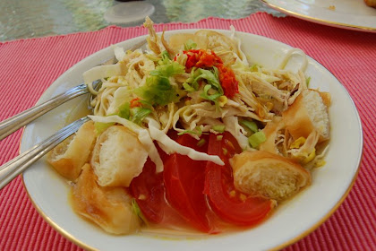 Soto Mie - 10 Warung Soto Mie Paling Maknyuss di Jakarta Ini Wajib ... : I don't know too much about it, but wikipedia's page has a little bit more information on sotos.