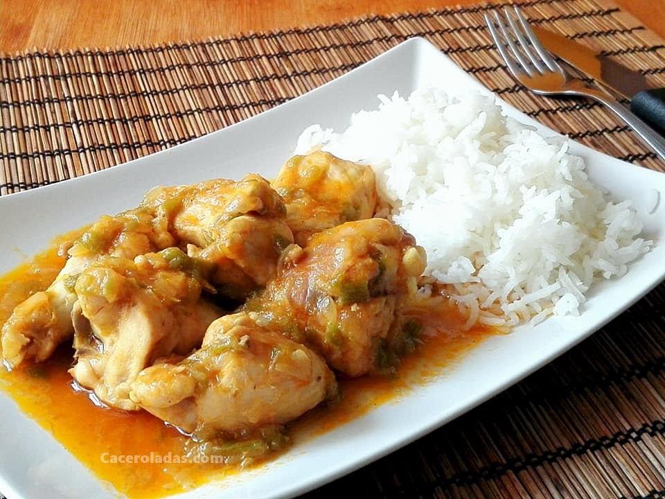 Pollo al curry con arroz basmati Caceroladas