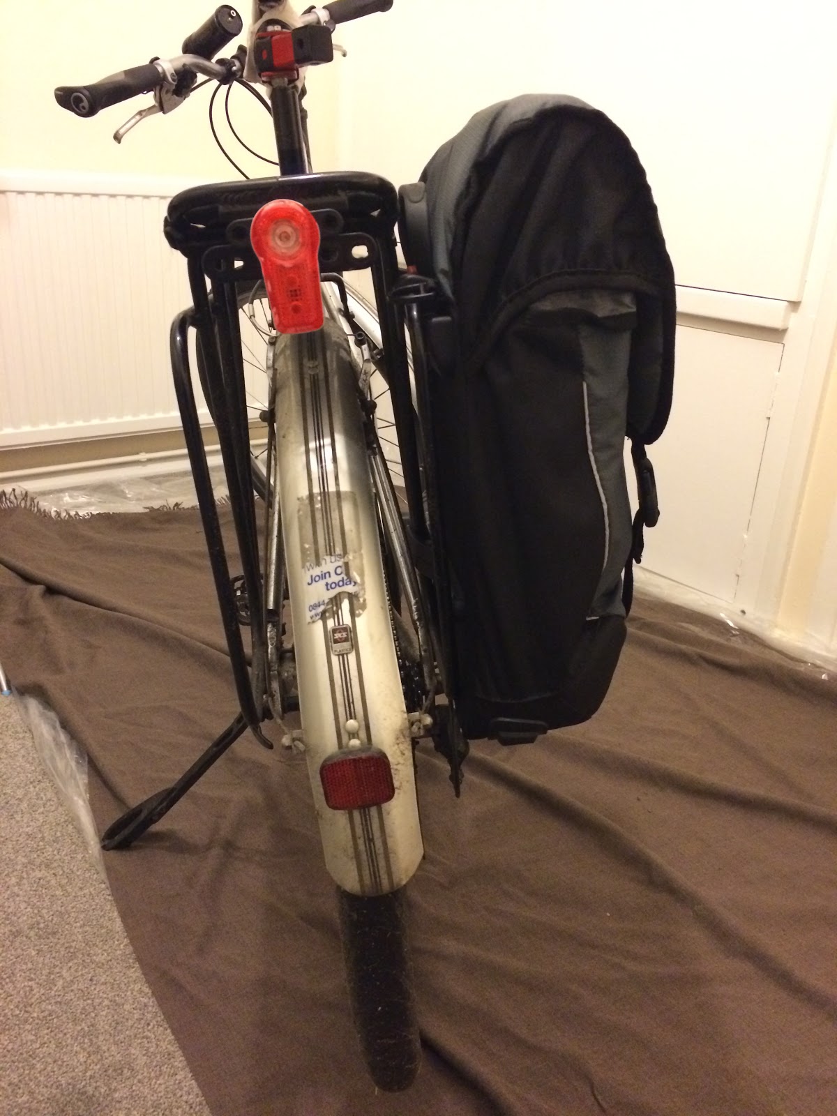 Wokingham Cyclist How to transport your laptop by bike