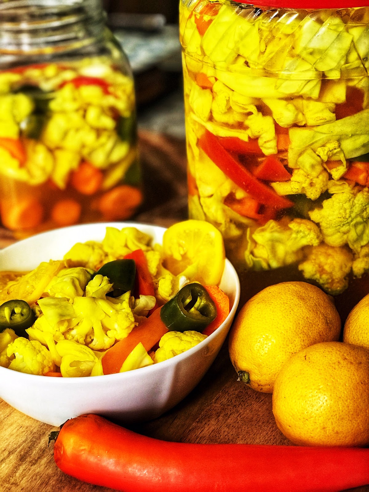 Israeli Style Quick Pickled Vegetables (Whole30, Paleo, Keto, Gluten Free)