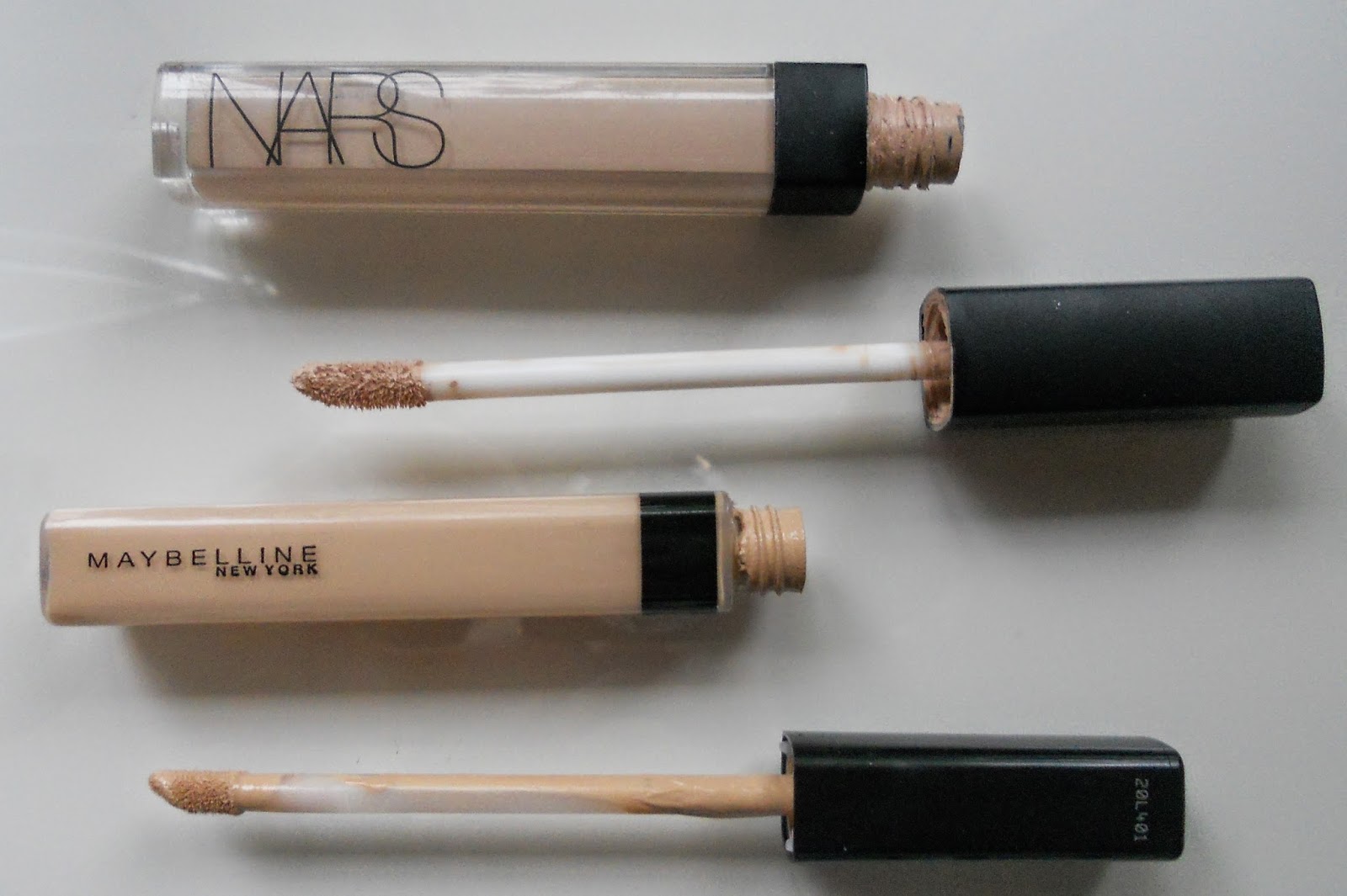 meaning of concealer