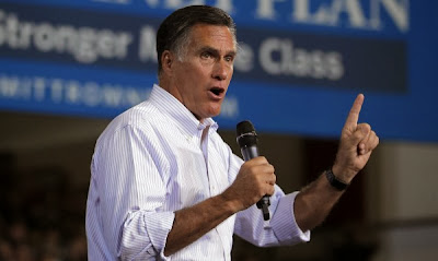 Кандидатът на Републиканската партия за президентските избори в САЩ Мит Ромни бе принуден да направи публично достояние приходите си и платените данъци през миналата година