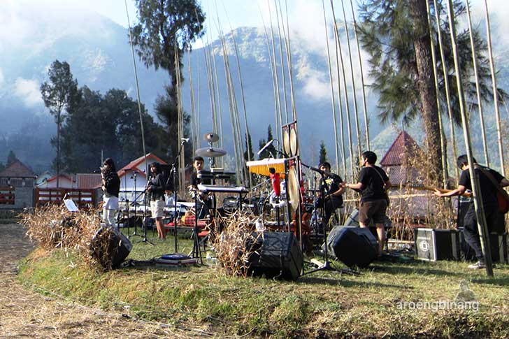 c twosix di jazz gunung bromo
