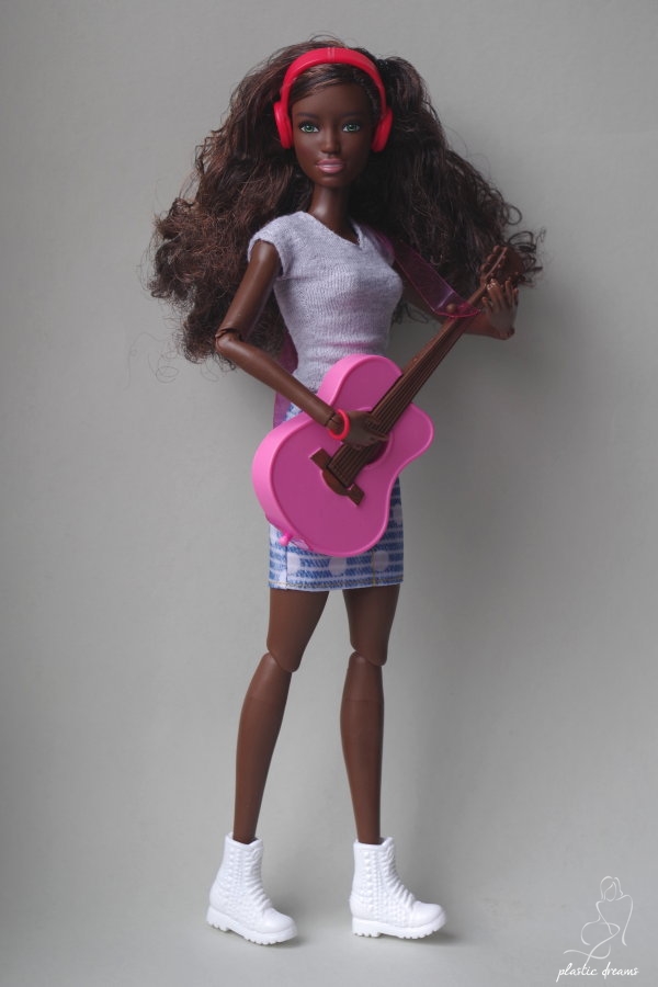barbie noire afro