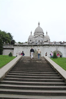 Sacre Coeur: looks devoid of tourists