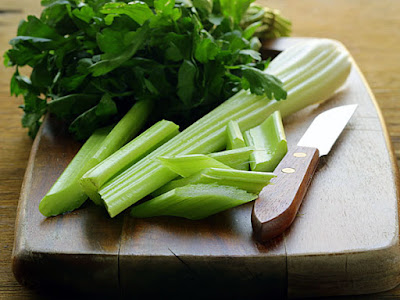 Never reheat celery as they turn poisonous 
