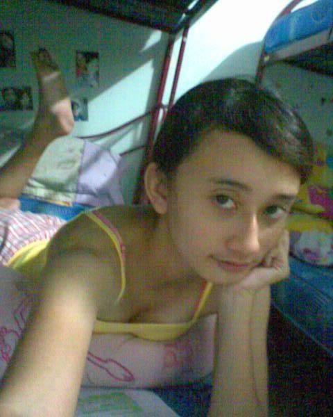 Gambar Bogel Budak KFC bandar Ipoh (Dewasa sahaja)   Melayu Boleh.Com