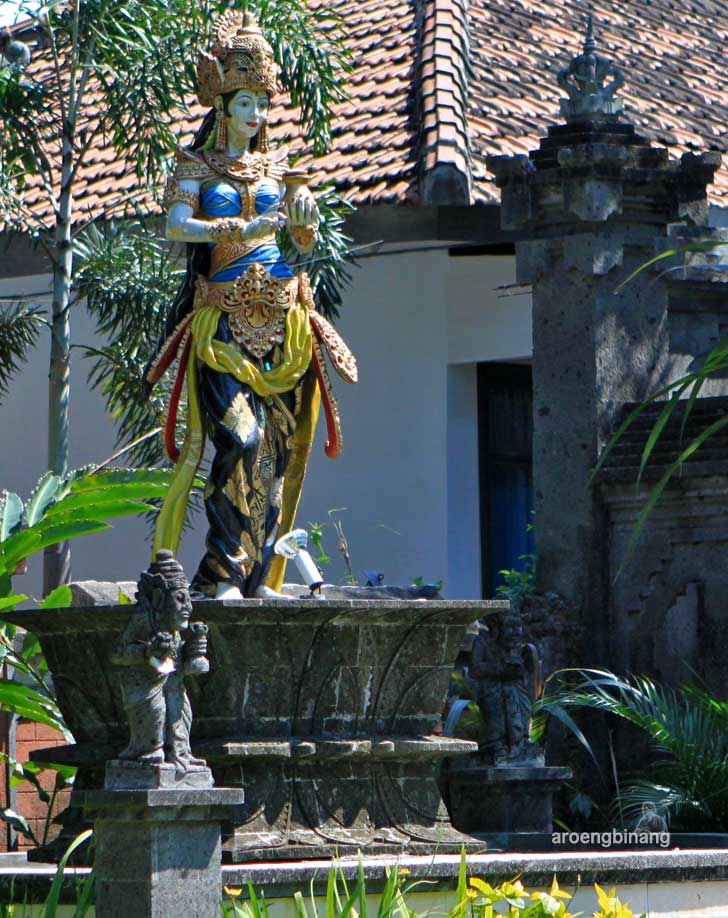 pura penataran agung kilisuci selomangleng kediri