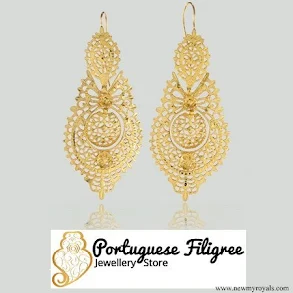Crown princess Mary jewellry Portuguese Queen gold filigree earrings