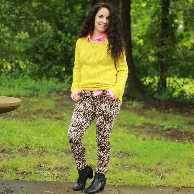 green sweater blue pants
