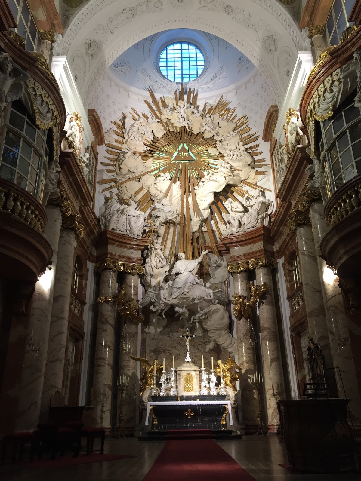 architect design™: If it ain't baroque - Karlskirche, Vienna