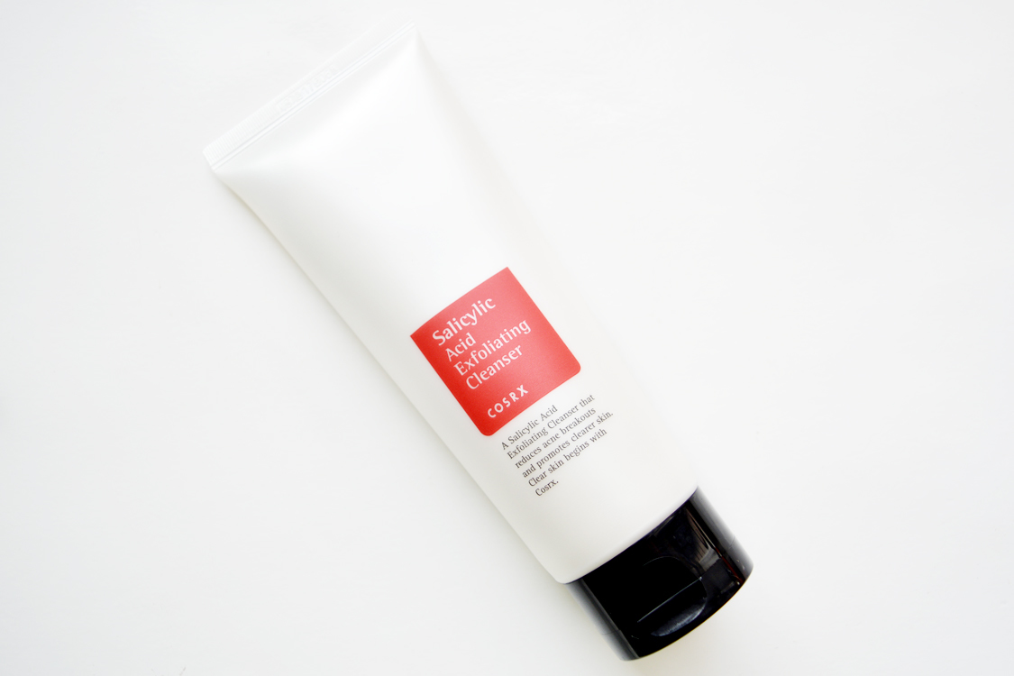 Pencuci Muka Terbaik Untuk Kulit Berjerawat