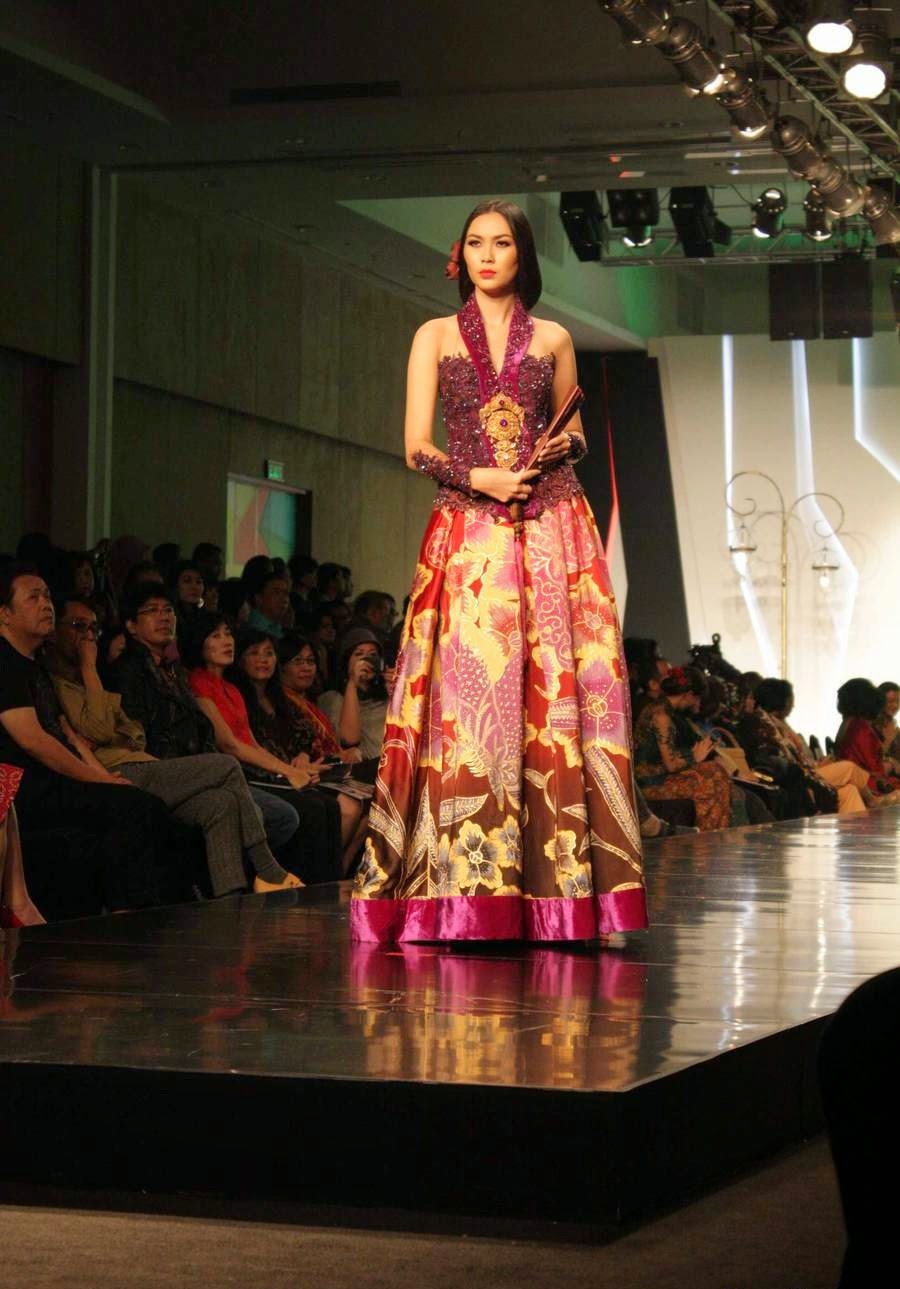 Inspirasi Baju Kebaya Modern 2015 Inspirasi Baju Kebaya Modern 2015