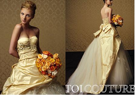  able to achieve perfect wedding theme with the use of gold motif color