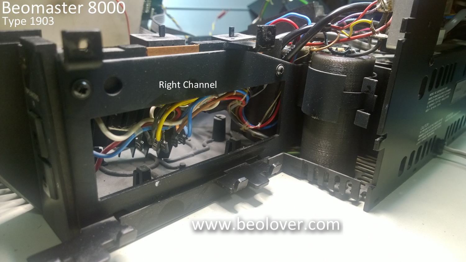 beolover Beomaster 8000 Removing the Output Amplifier Boards and