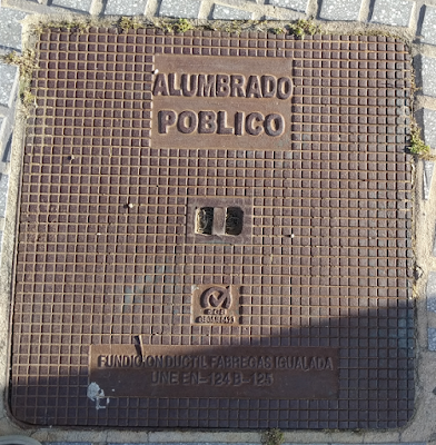 Patada al diccionario: Alumbrado Poblico Patada al diccionario: Alumbrado Poblico
