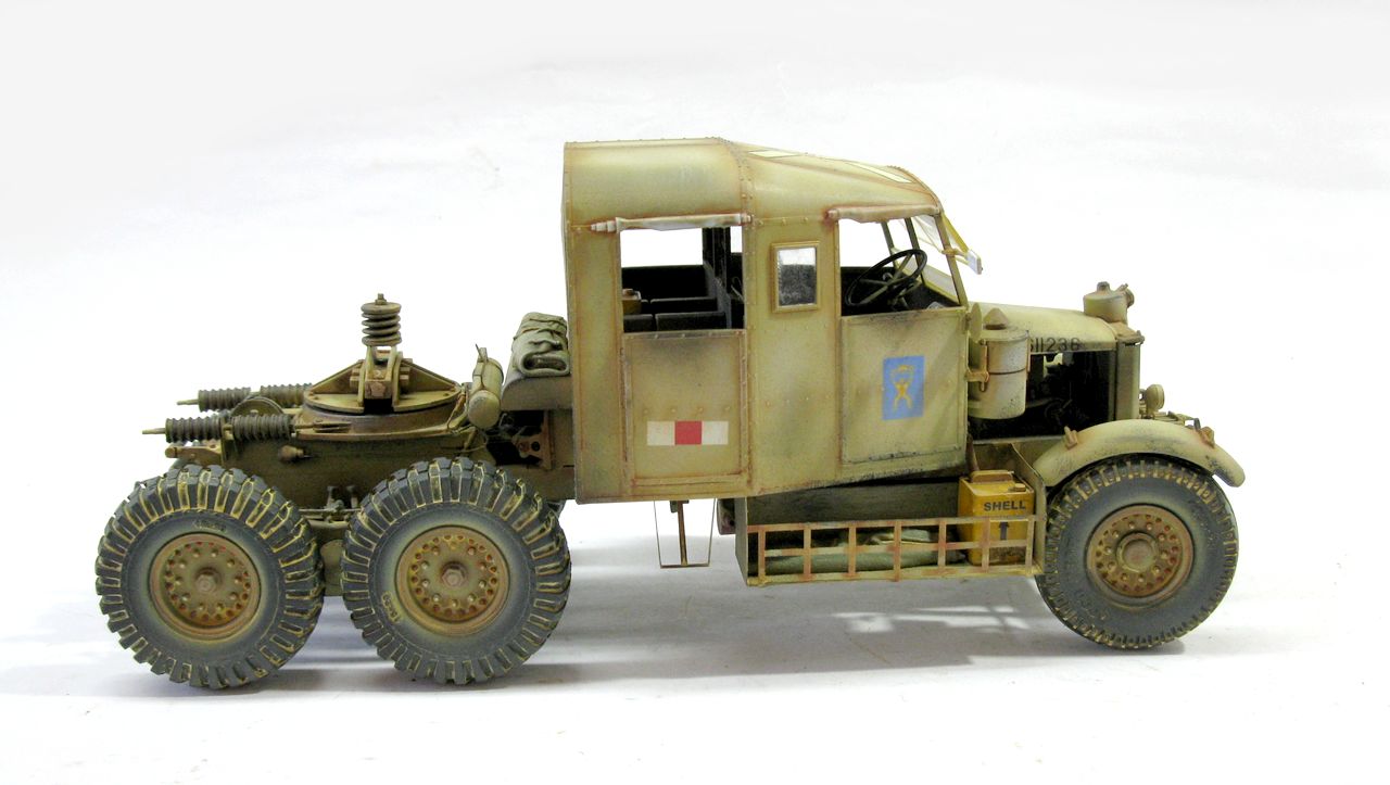 Scammell Pioneer TRMU30 Tractor with TRCU30 trailer 30t. tank