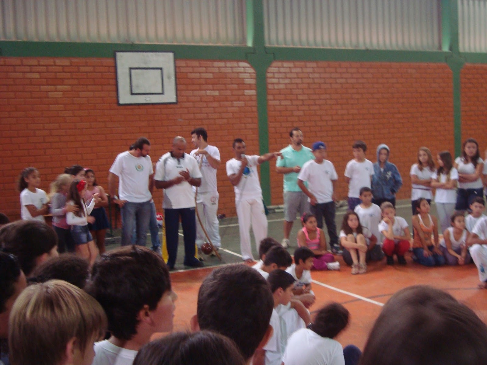 E. E. B. Antônio Rocha de Andrade: **Aulas de Capoeira na Escola**