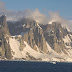 Под ледовете в Антарктика откриха 91 нови вулкана