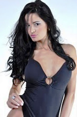 Josiane Bueno fotos 2011. 