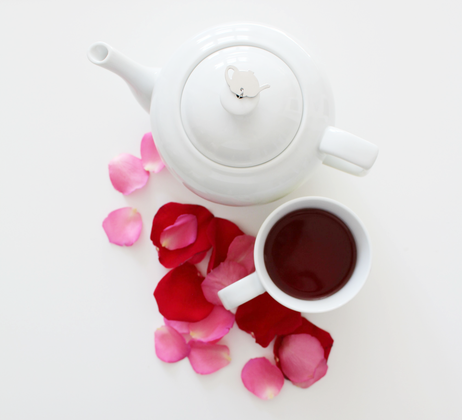10 Reasons You'll Want To Know How To Make Rose Petal Tea Beauty