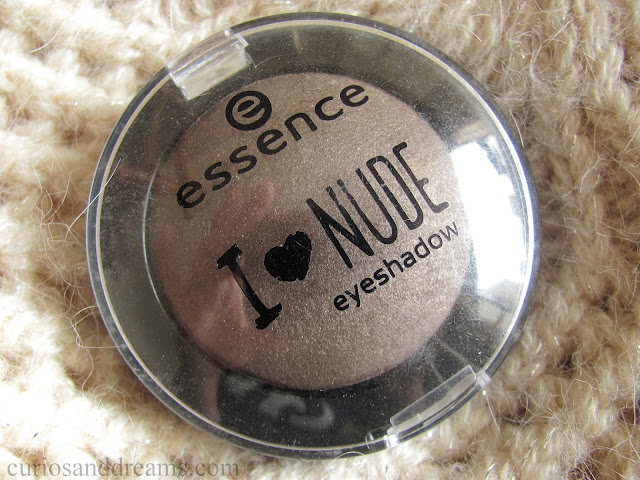 Essence I Love Nude Eyeshadow Coffee Bean Review