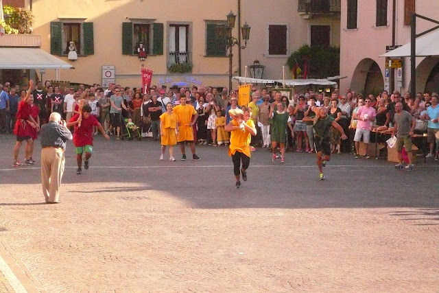 san-daniele-friuli-festa-corsa-prosciutto