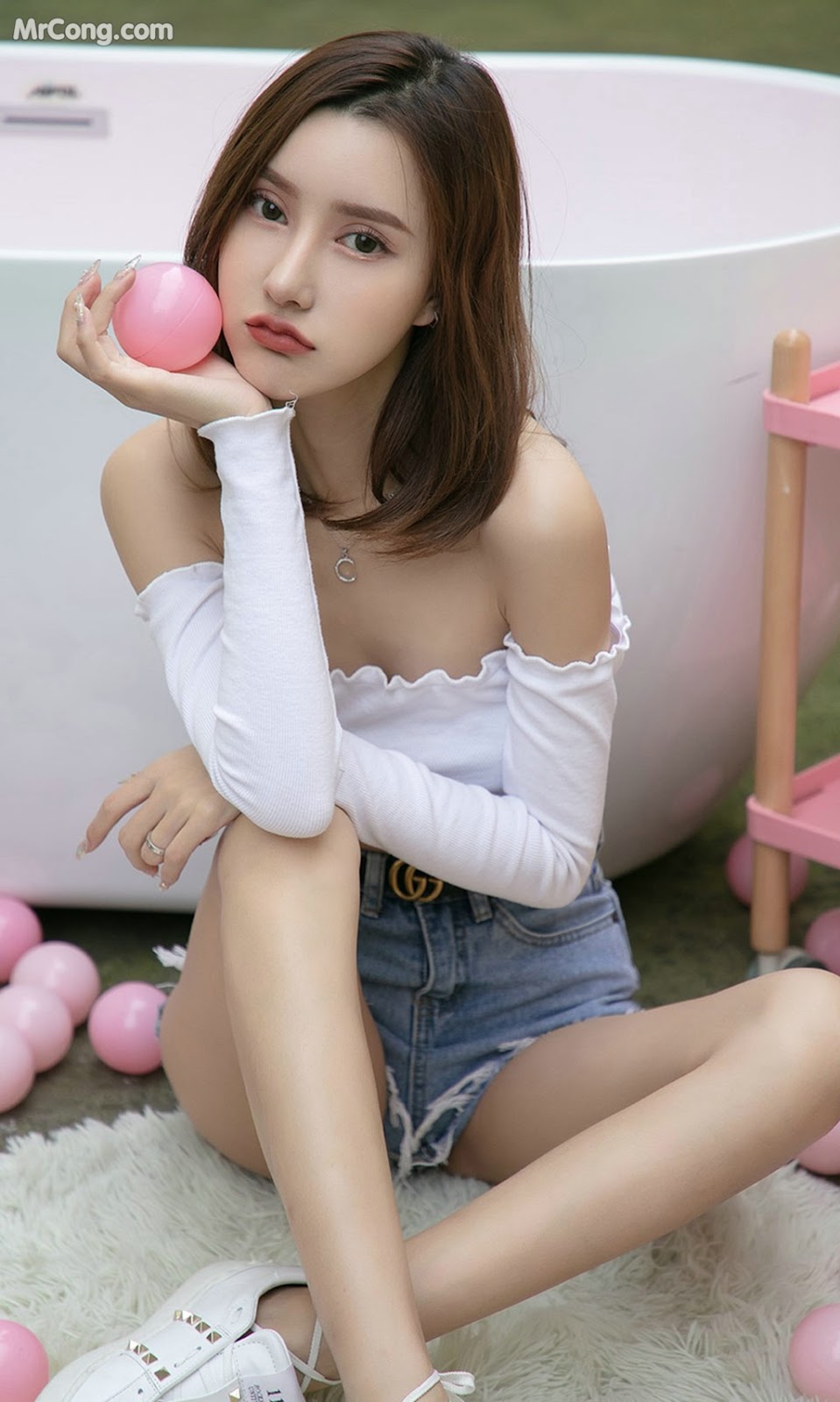 UGIRLS - Ai You Wu App No.1491: M 梦 baby (35 pictures)