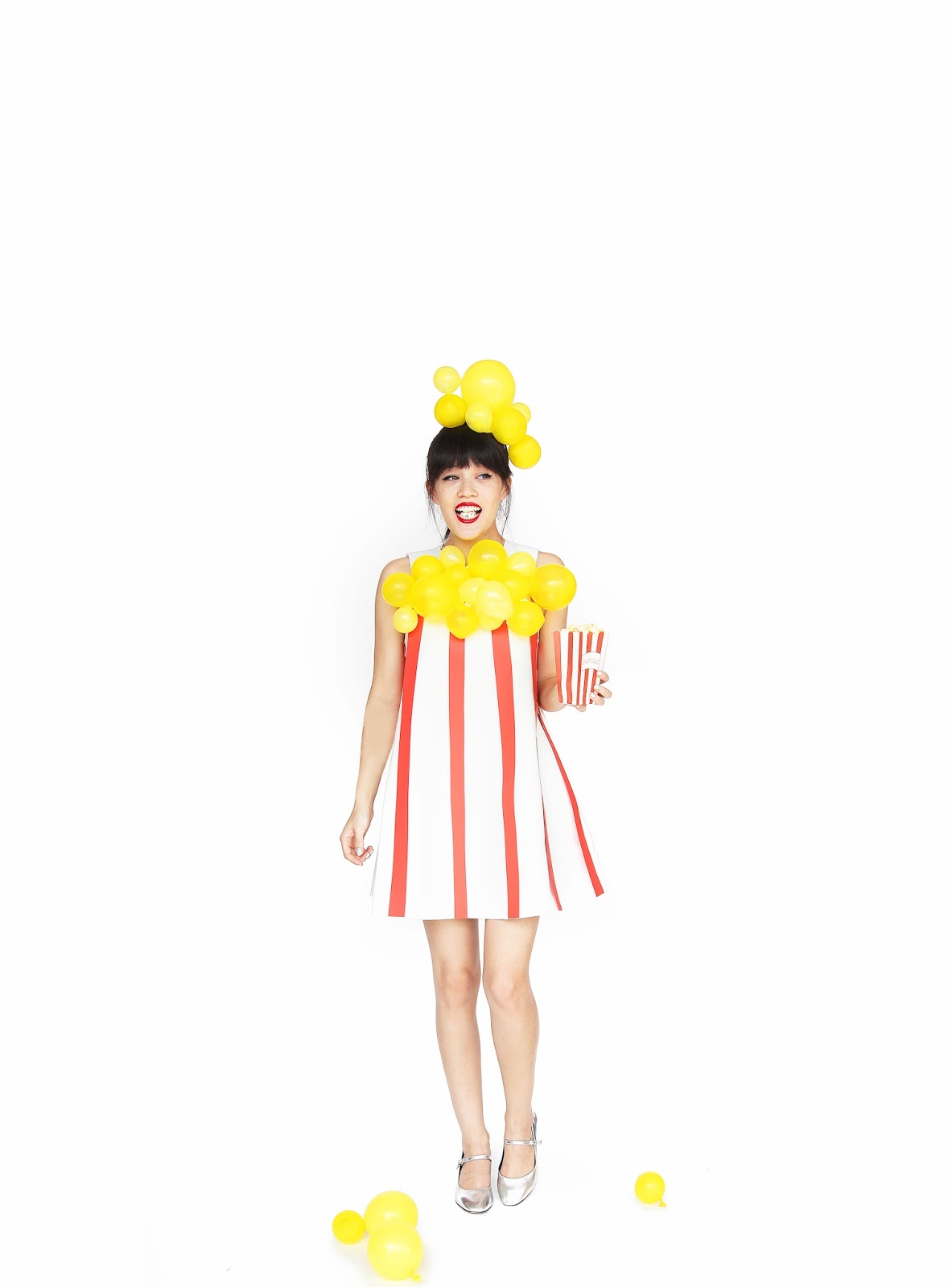 Aww Sam DIY Popcorn Halloween Costume aww-sam-diy-popcorn-halloween-costume