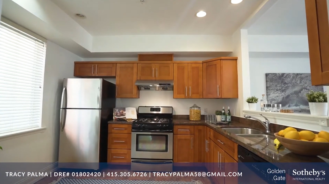 13 Interior Design Photos vs. 727 San Pablo Ave #214, Albany, CA Condo Tour