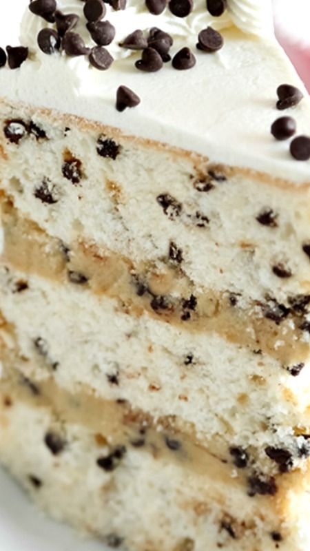 Chocolate Chip Cookies and Milk Cake