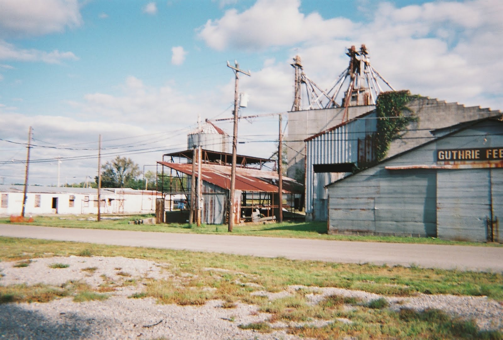 TODDCOUNTYKENTUCKYPICTURESAMERICA WARREN GRAIN FEED MILL OF