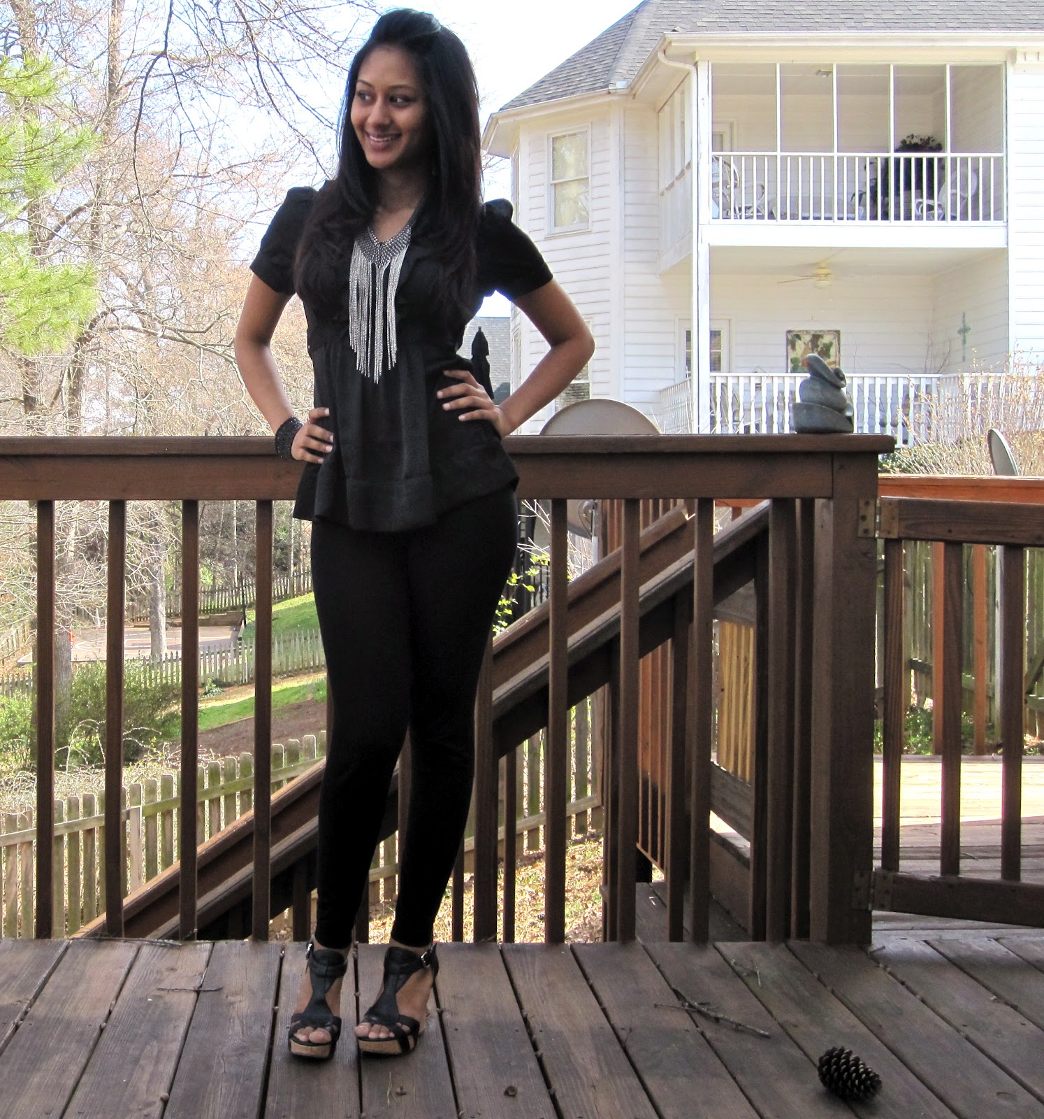 SpoilMeBeautiful: OOTD: Makeup Artist Attire (How to Look the Part!)