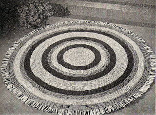 Round fringed crochet rug pattern