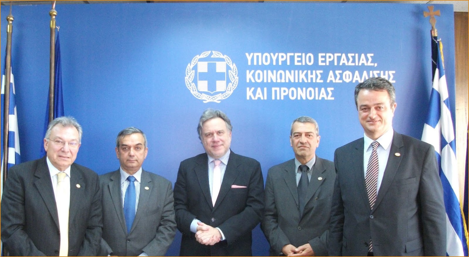 ΚΛΙΚ ΓΙΑ ΜΕΓΕΝΘΥΣΗ